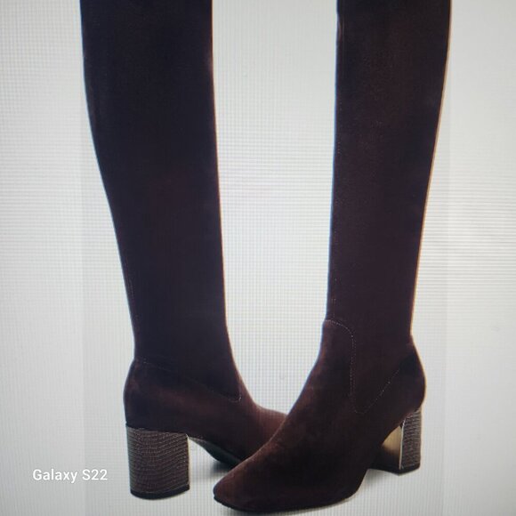 Donald Pliner Cassidy Dark Brown Stretch Boots. NIB. Size 6.5 - Picture 1 of 12